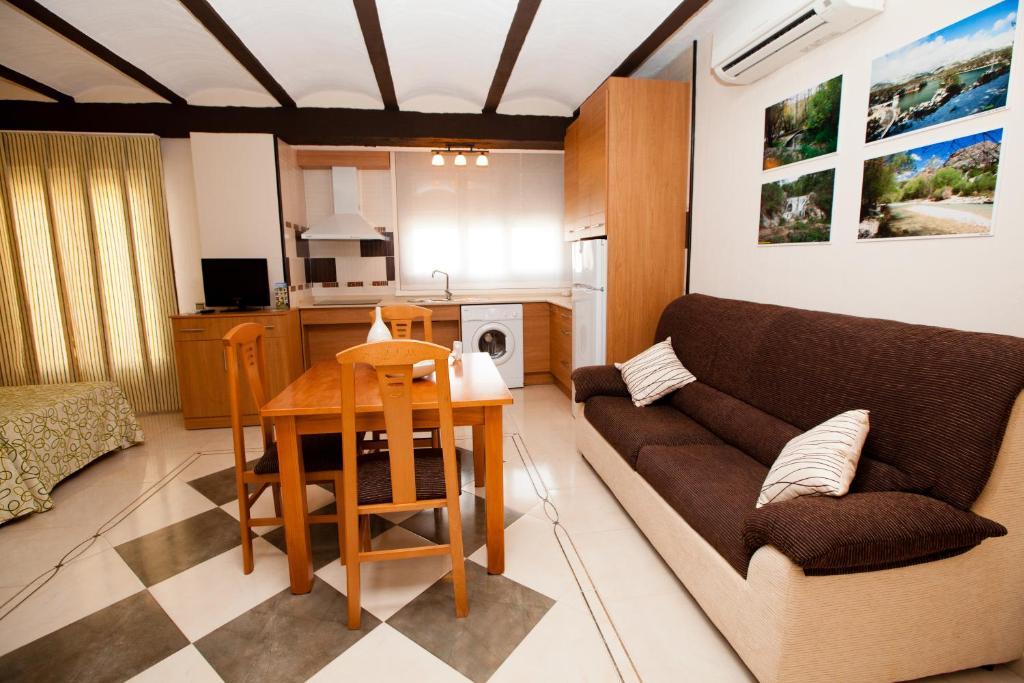 Apartahotel Al Alba Pozo Alcón Szoba fotó