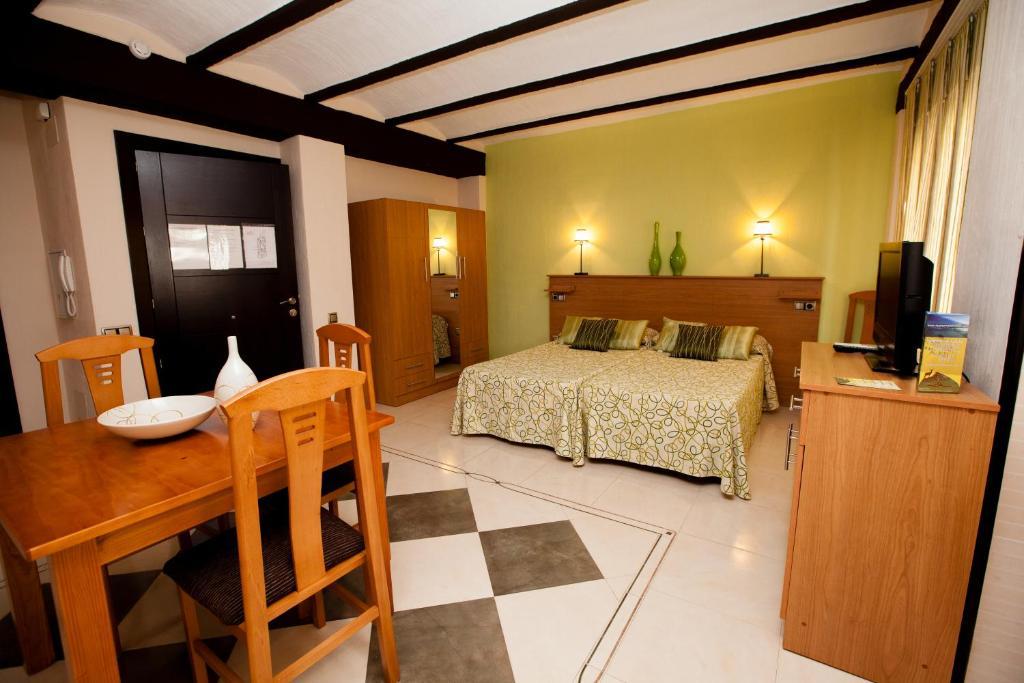 Apartahotel Al Alba Pozo Alcón Szoba fotó